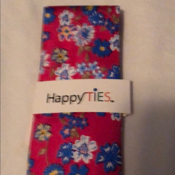 Happy Ties - Picture 2 of 4